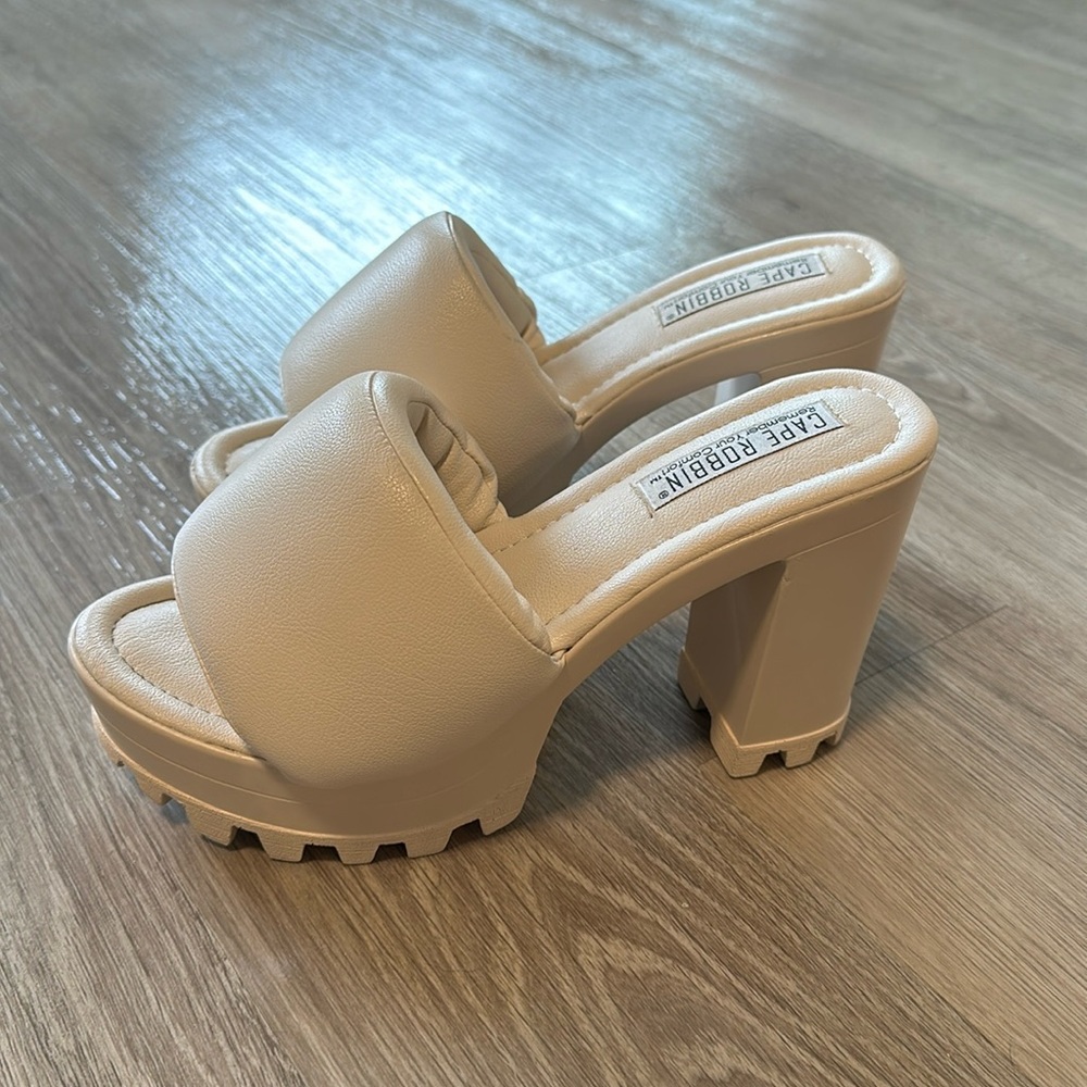 Cape Robbin Beige Chunky Platform Mule Heels